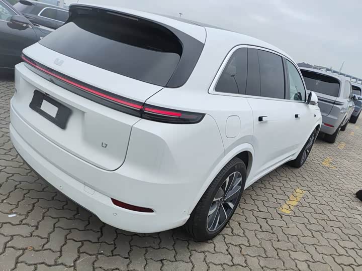 Фото 3 - LiXiang L7