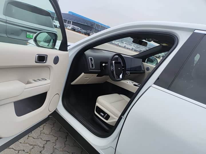 Фото 5 - LiXiang L7