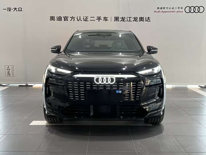 Фото 2 - Audi Q6L e-tron
