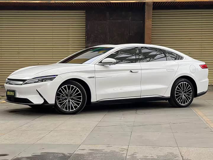 Фото 1 - BYD Han