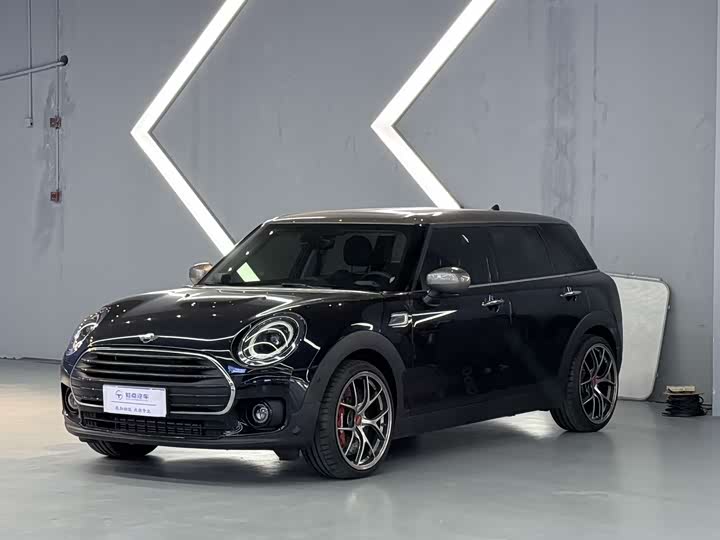 Фото 1 - Mini Clubman