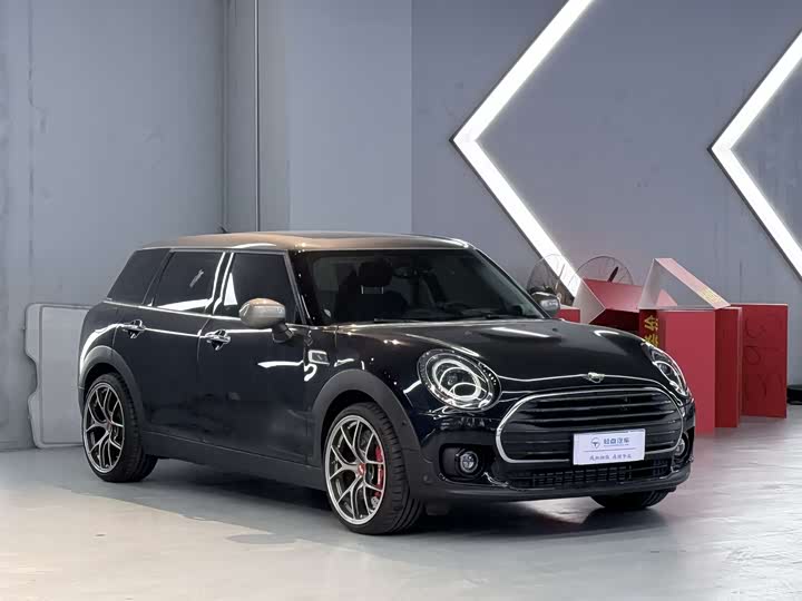 Фото 3 - Mini Clubman