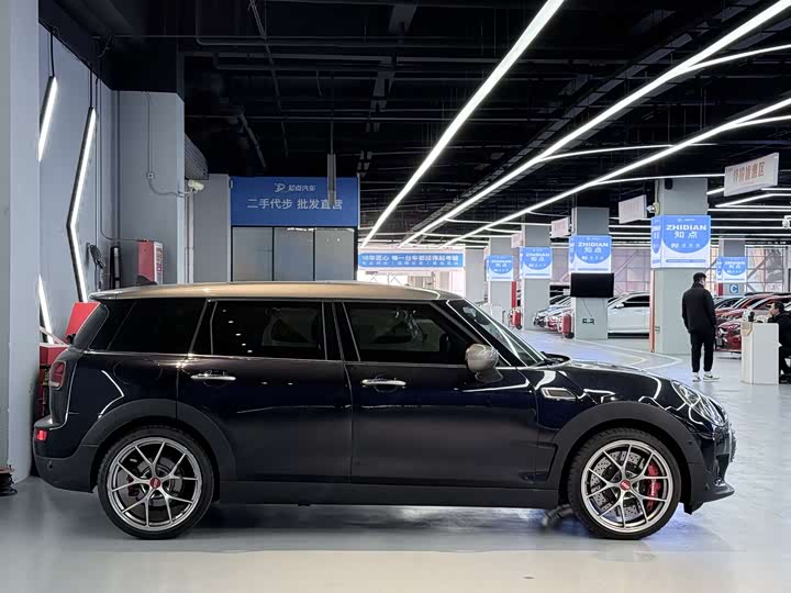 Фото 4 - Mini Clubman
