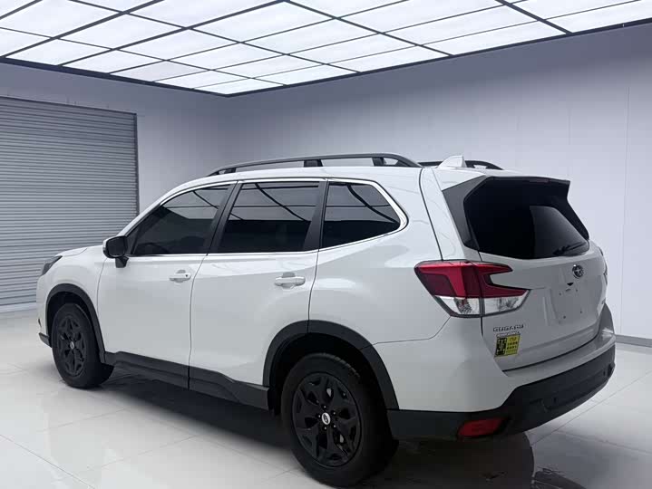 Фото 6 - Subaru Forester