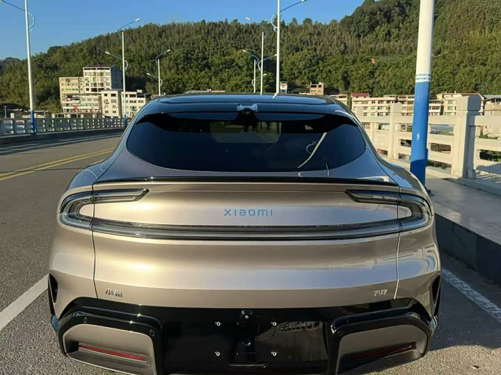 Photo 8 - Xiaomi YU7