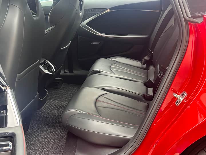 Фото 9 - MG Motor 7