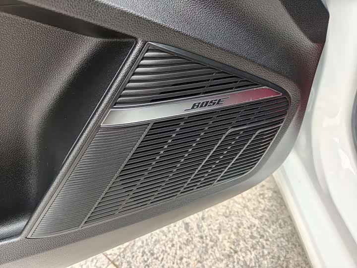 Photo 5 - MG Motor 6