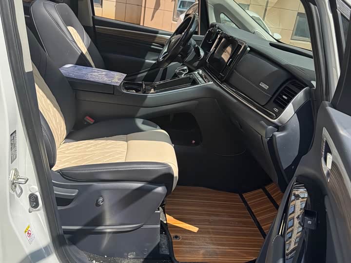 Фото 6 - GAC Trumpchi M8