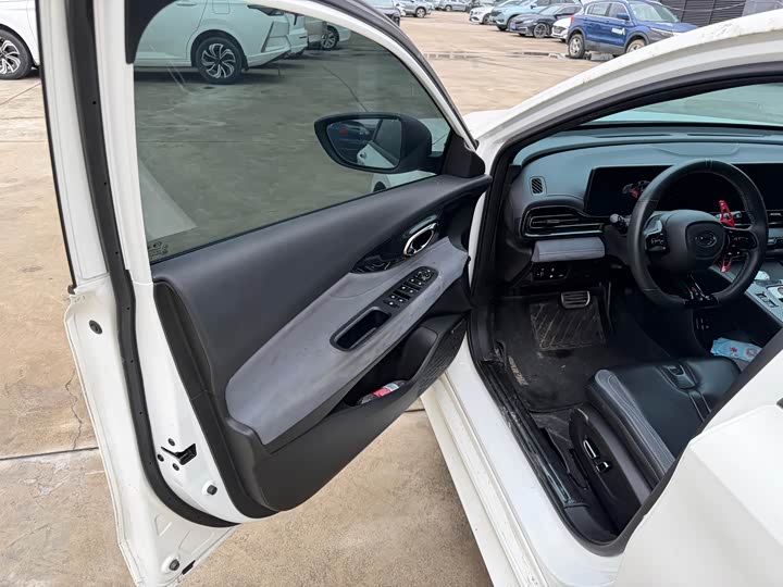 Фото 7 - GAC Trumpchi Empow R