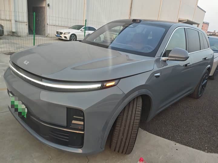 Фото 1 - LiXiang L7