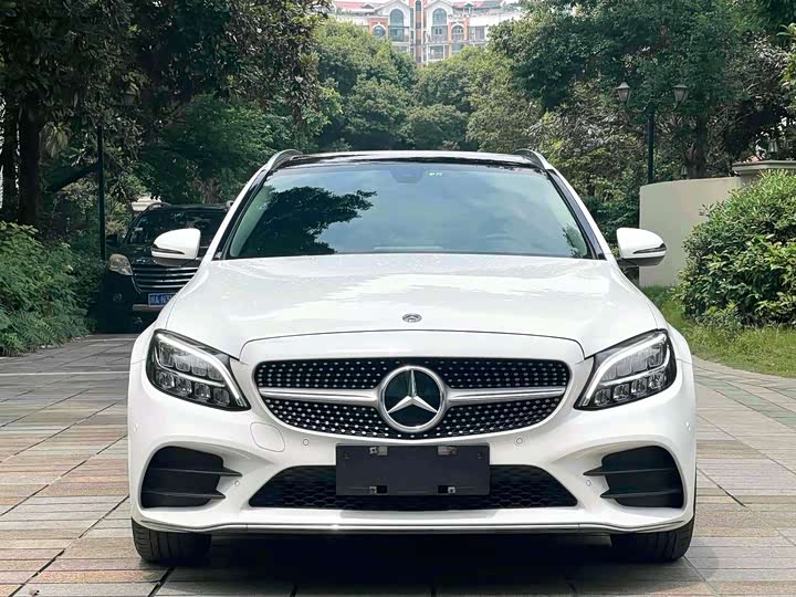 Фото 2 - Mercedes-Benz C-Class