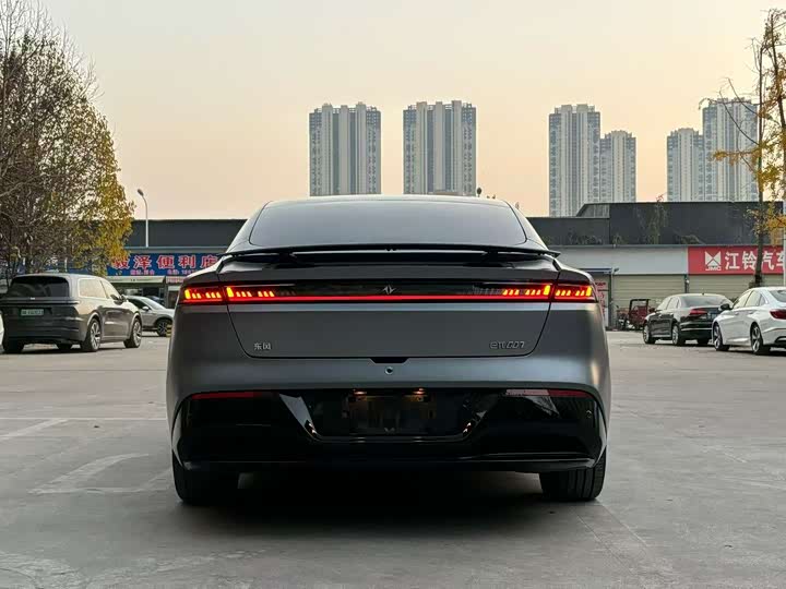 Фото 8 - Dongfeng Yipai eπ 007