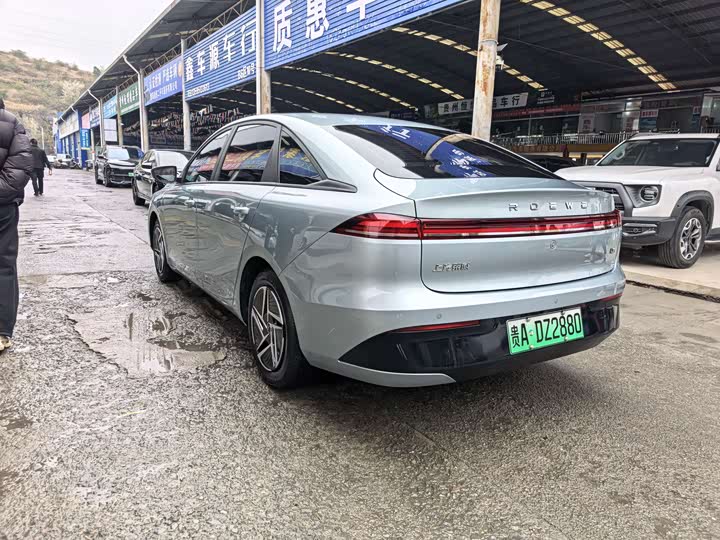 Фото 6 - Roewe D6