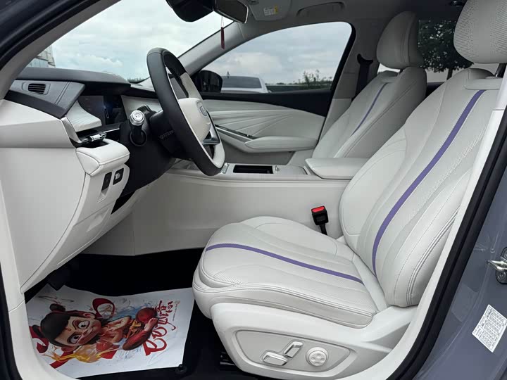 Фото 4 - Geely Preface L