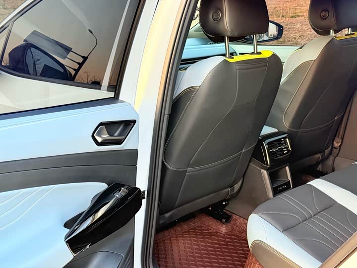 Фото 8 - Volkswagen ID.4 X