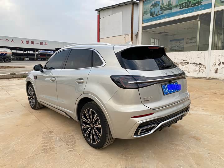 Фото 7 - Hongqi HS5