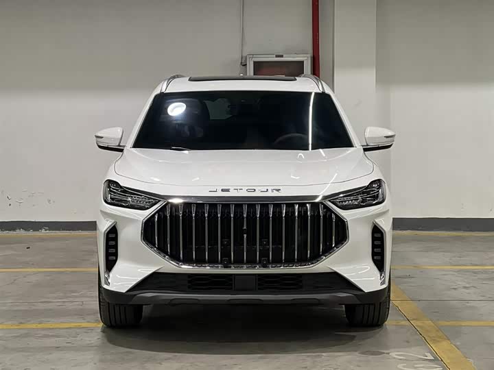 Photo 2 - Jetour X70 Plus