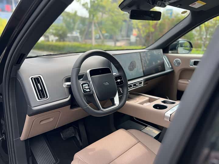 Фото 6 - LiXiang L9