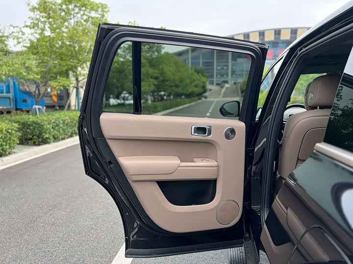 Фото 9 - LiXiang L9