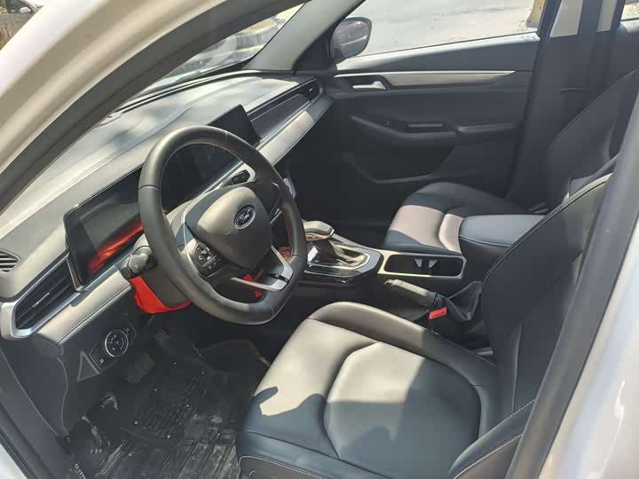 Фото 6 - Ford Escort