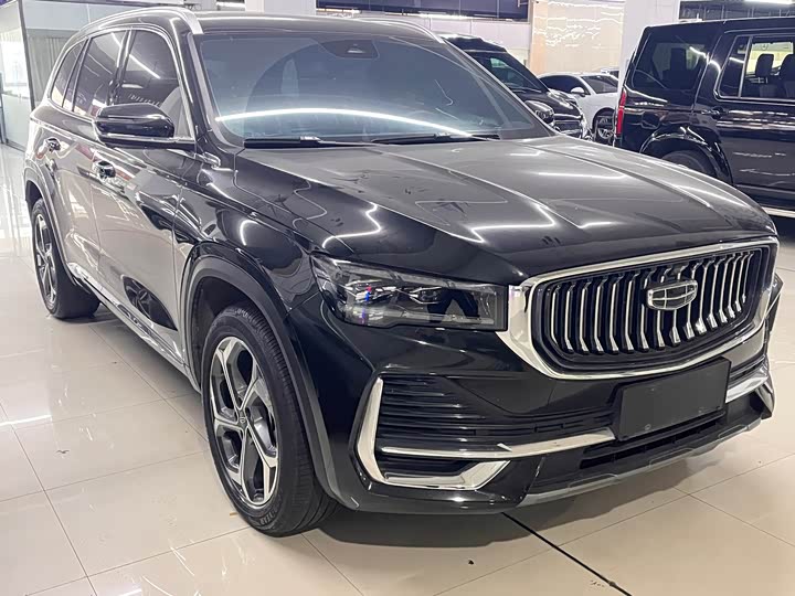 Фото 3 - Geely Monjaro