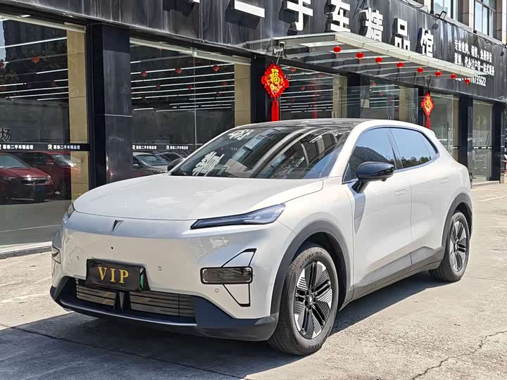 Фото 1 - Changan Deepal S05