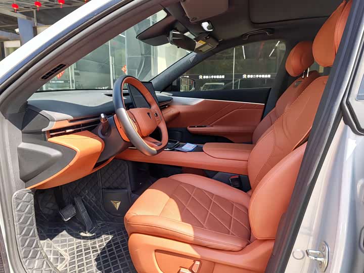 Фото 6 - Changan Deepal S05