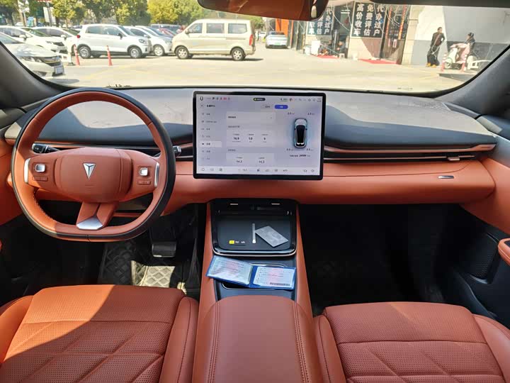 Фото 9 - Changan Deepal S05