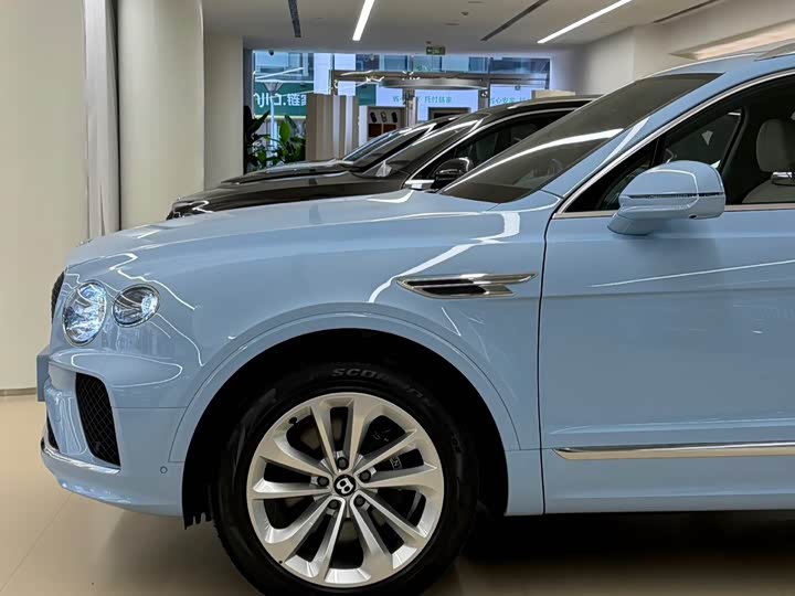 Фото 2 - Bentley Bentayga