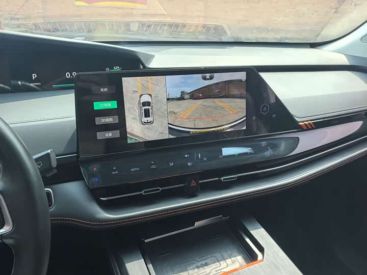 Фото 9 - Changan UNI-K