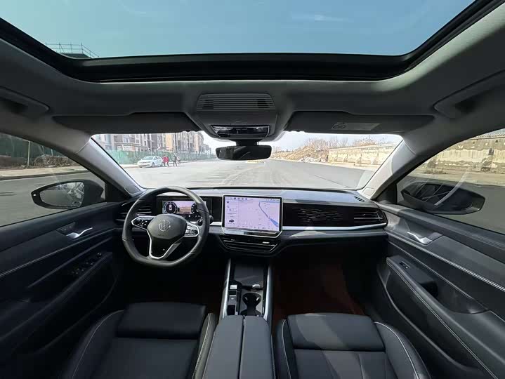 Фото 5 - Volkswagen Passat