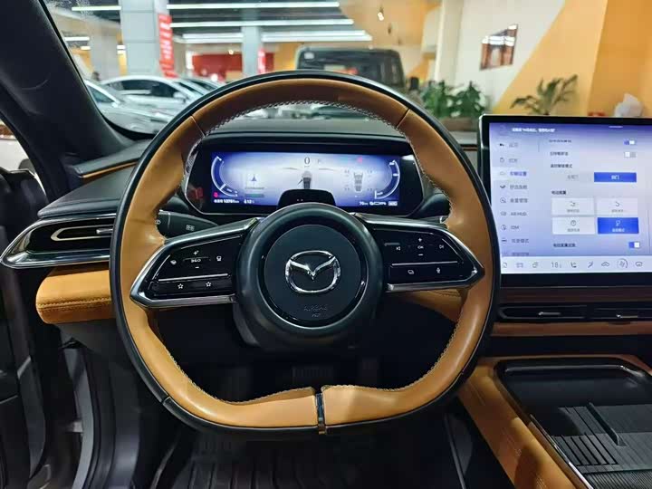 Photo 2 - Mazda EZ-6