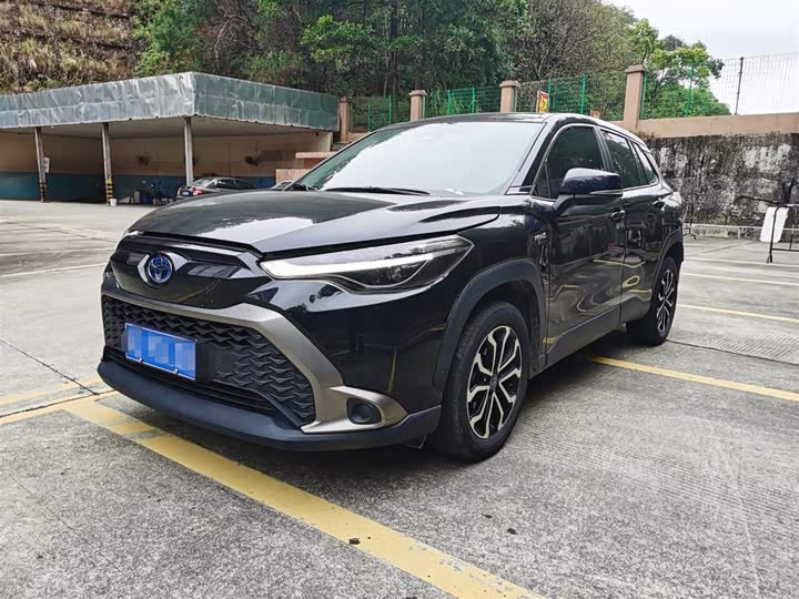 Фото 1 - Toyota Frontlander