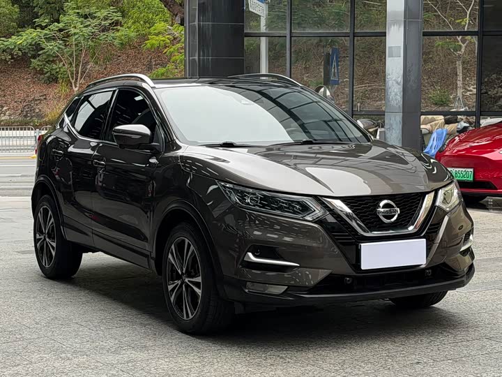 Фото 3 - Nissan Qashqai
