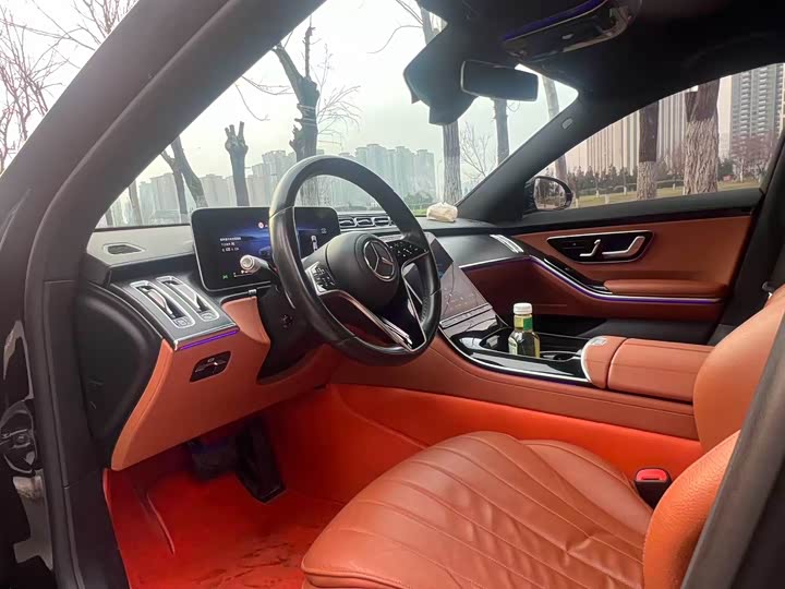 Фото 5 - Mercedes-Benz S-Class