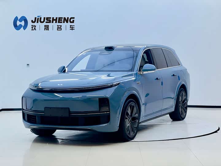 Фото 1 - LiXiang L8