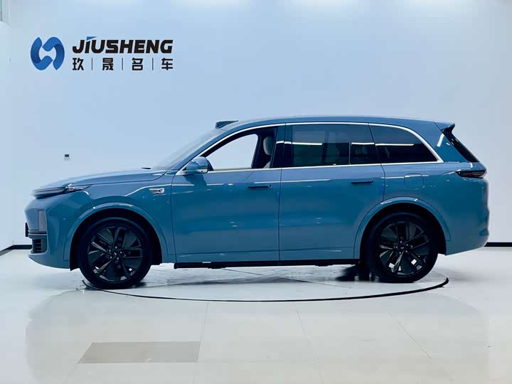 Фото 3 - LiXiang L8