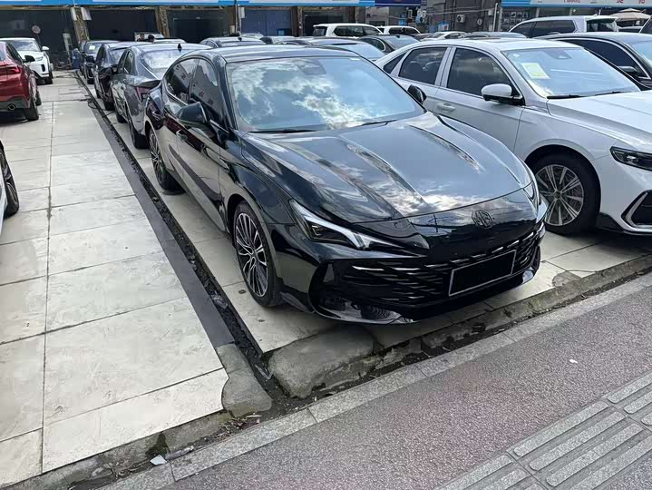 Фото 3 - MG Motor 7