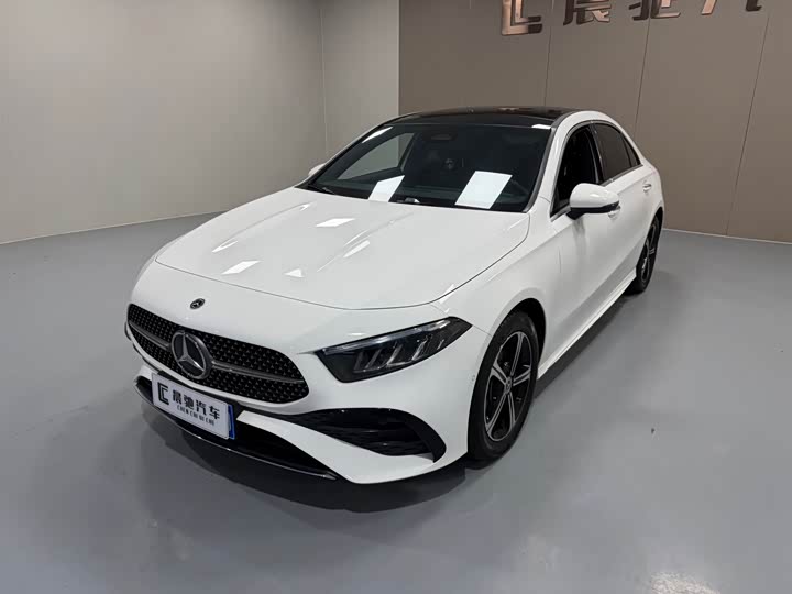 Фото 1 - Mercedes-Benz A-Class