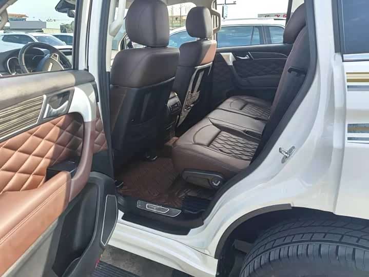 Фото 8 - Haval H9