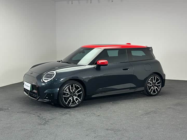 Photo 2 - Mini Cooper