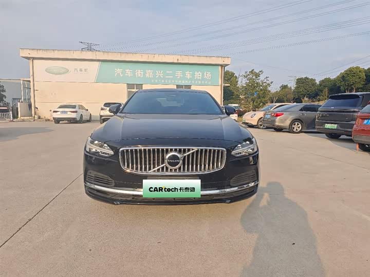 Фото 2 - Volvo S90 Hybrid
