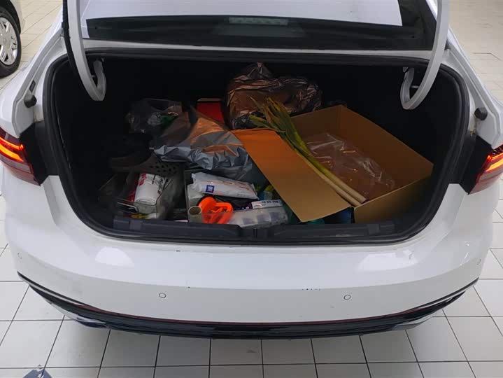 Фото 4 - Volkswagen Lavida