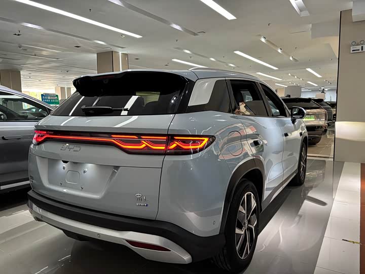 Фото 5 - BYD Song L DM-i Hybrid