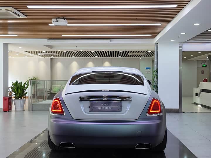 Фото 5 - Rolls-Royce Wraith