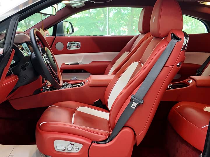 Фото 9 - Rolls-Royce Wraith