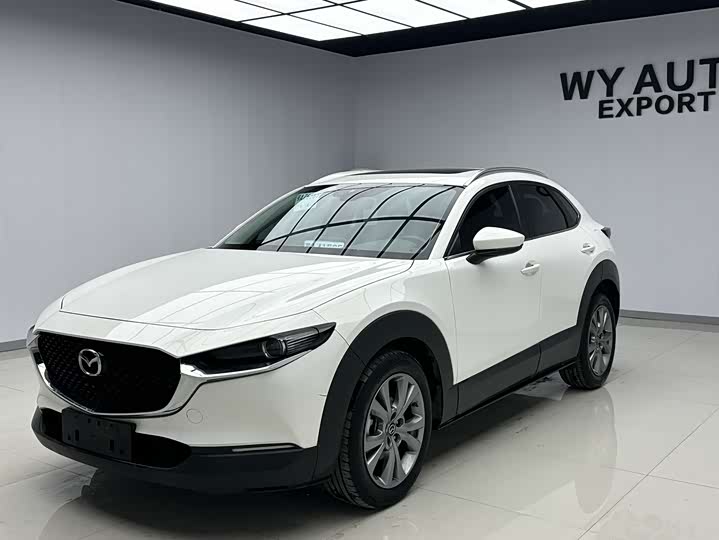 Photo 1 - Mazda CX-30