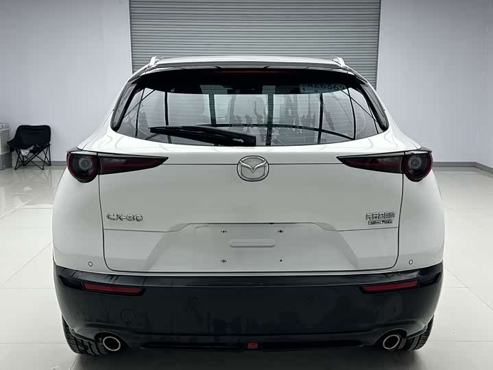 Photo 4 - Mazda CX-30