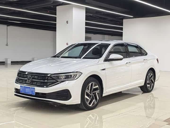 Фото 1 - Volkswagen Sagitar L