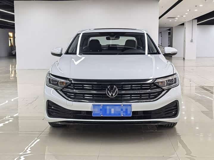 Фото 2 - Volkswagen Sagitar L